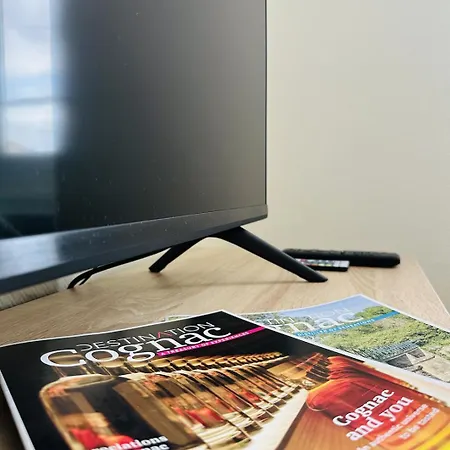 Appartamento Le Charentais, Centre Et Arrivée Autonome Cognac